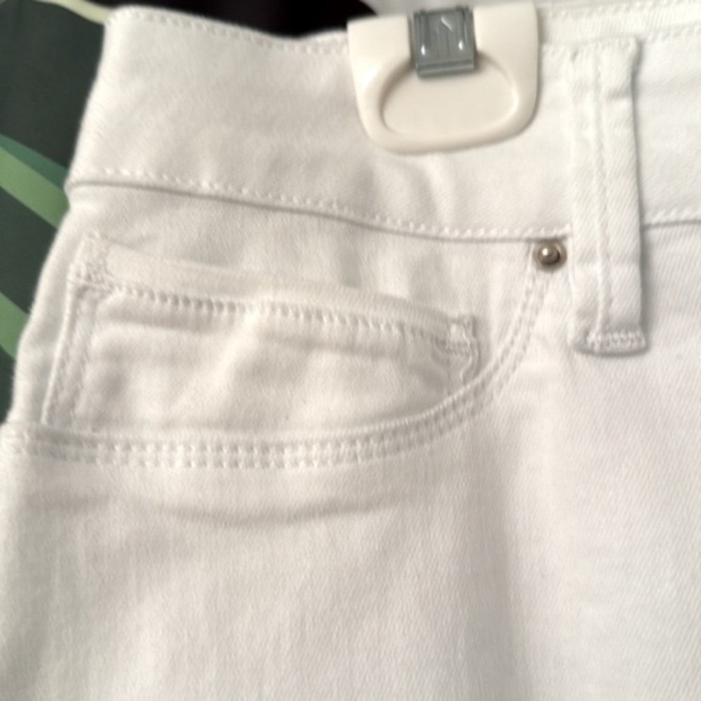 NWT White Royalty Stretch Jeans - Picture 3 of 6
